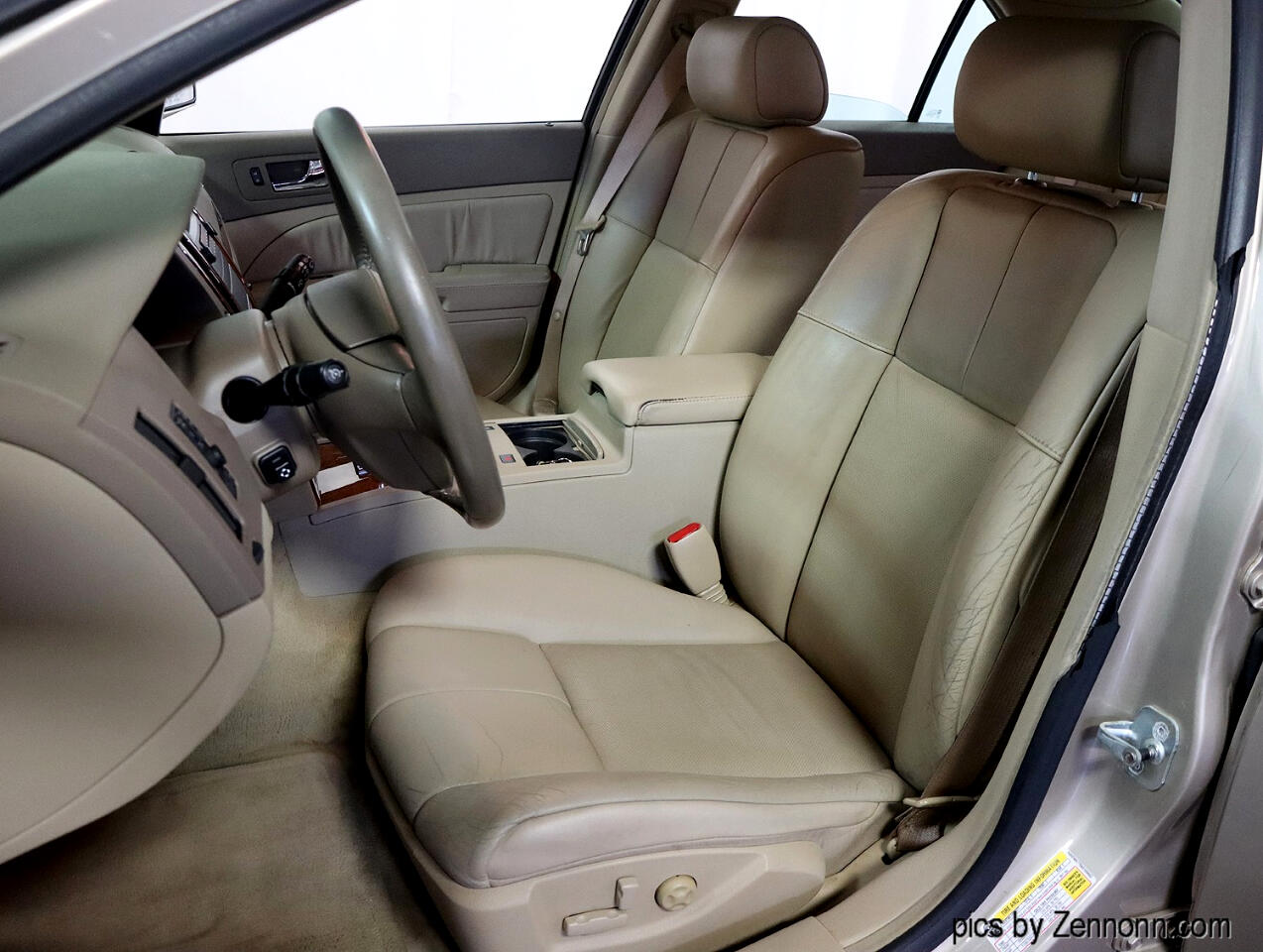 2006 Cadillac STS V6 photo 11
