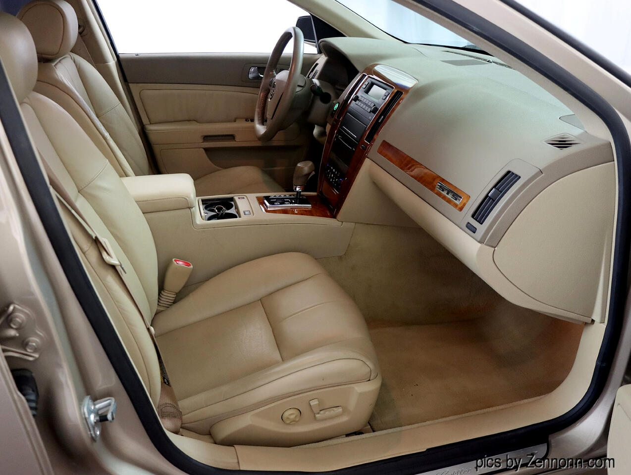 2006 Cadillac STS V6 photo 29