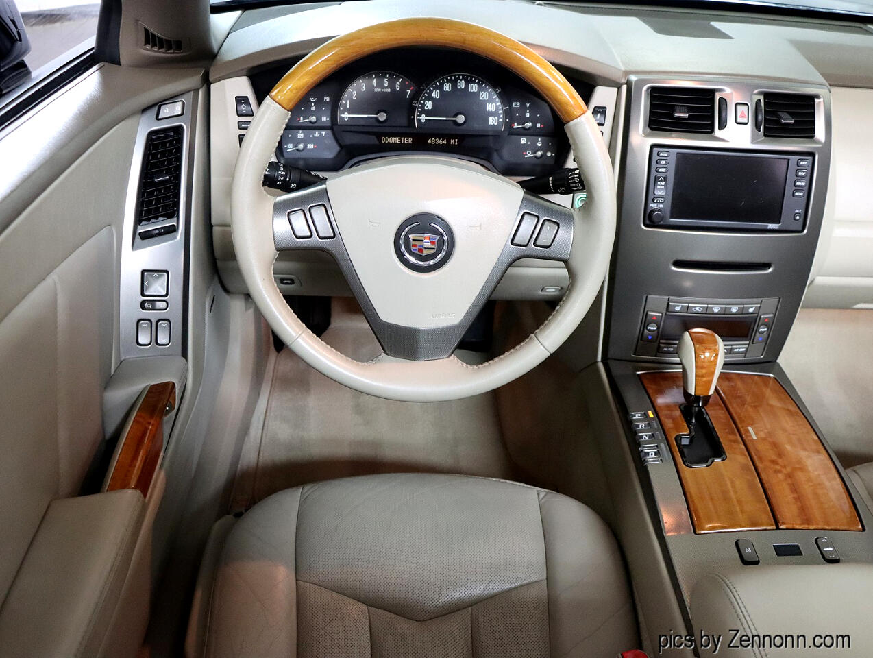 2004 Cadillac XLR photo 14