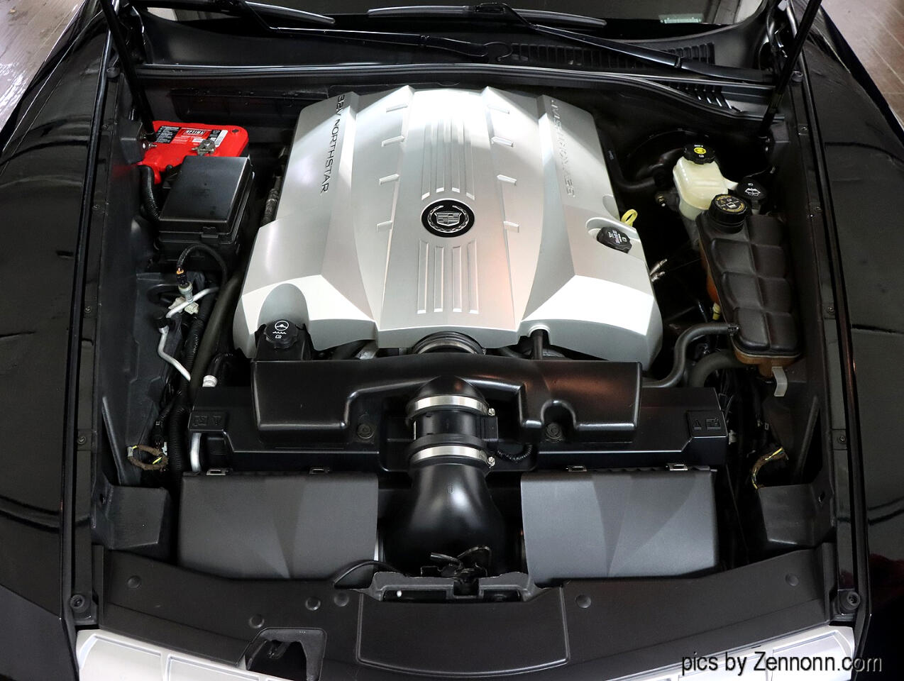 2004 Cadillac XLR photo 29