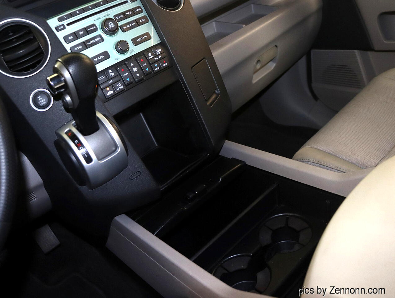 2011 Honda Pilot EX photo 21