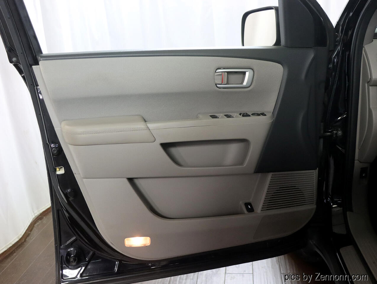 2011 Honda Pilot EX photo 22