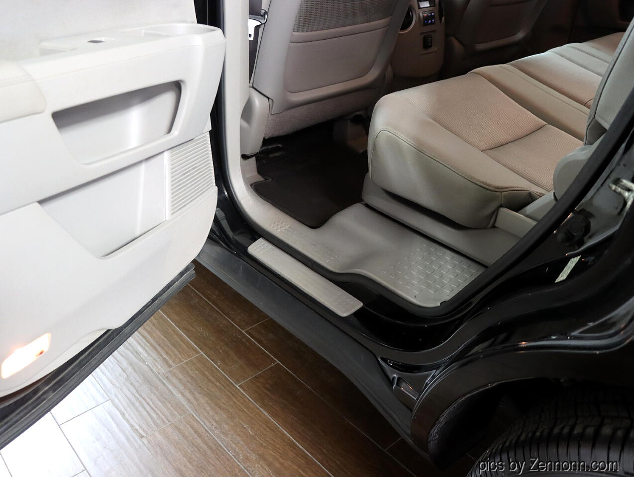 2011 Honda Pilot EX photo 24