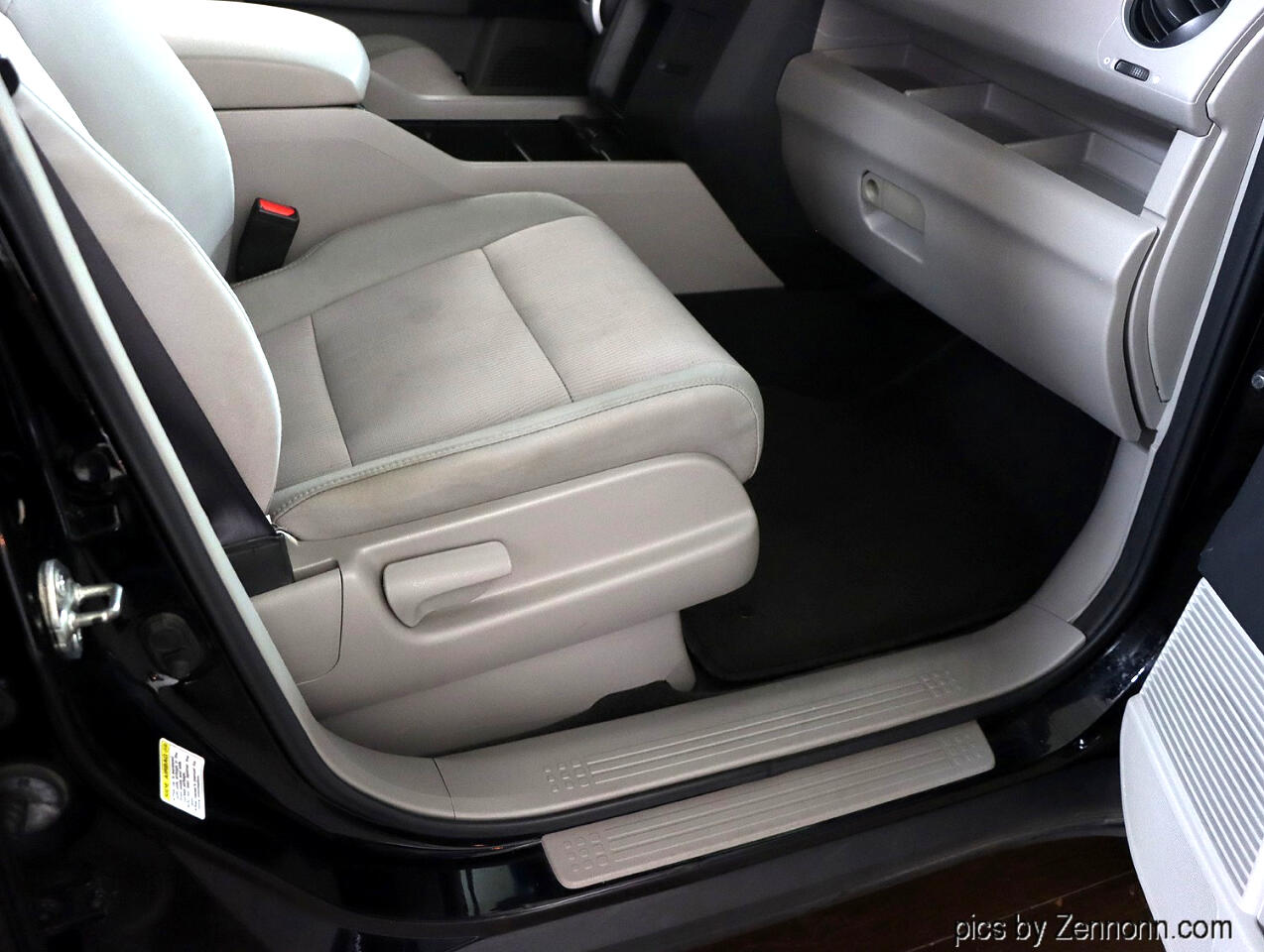 2011 Honda Pilot EX photo 30