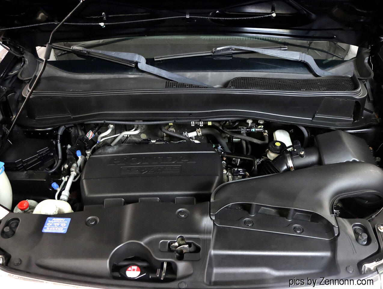 2011 Honda Pilot EX photo 32