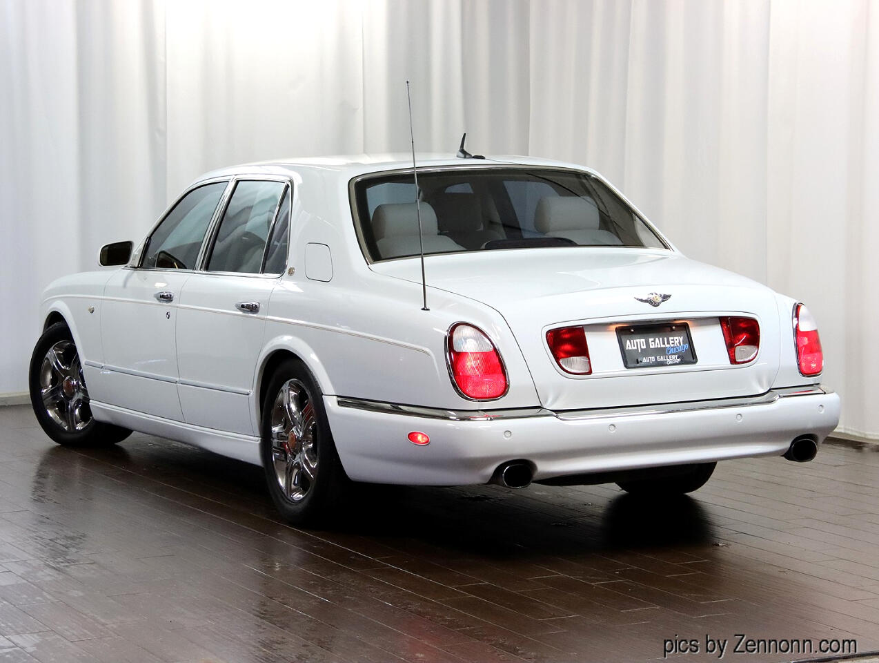 Bentley Arnage 4dr Sdn RL 2003 Bentley Arnage 4dr Sdn RL 2003