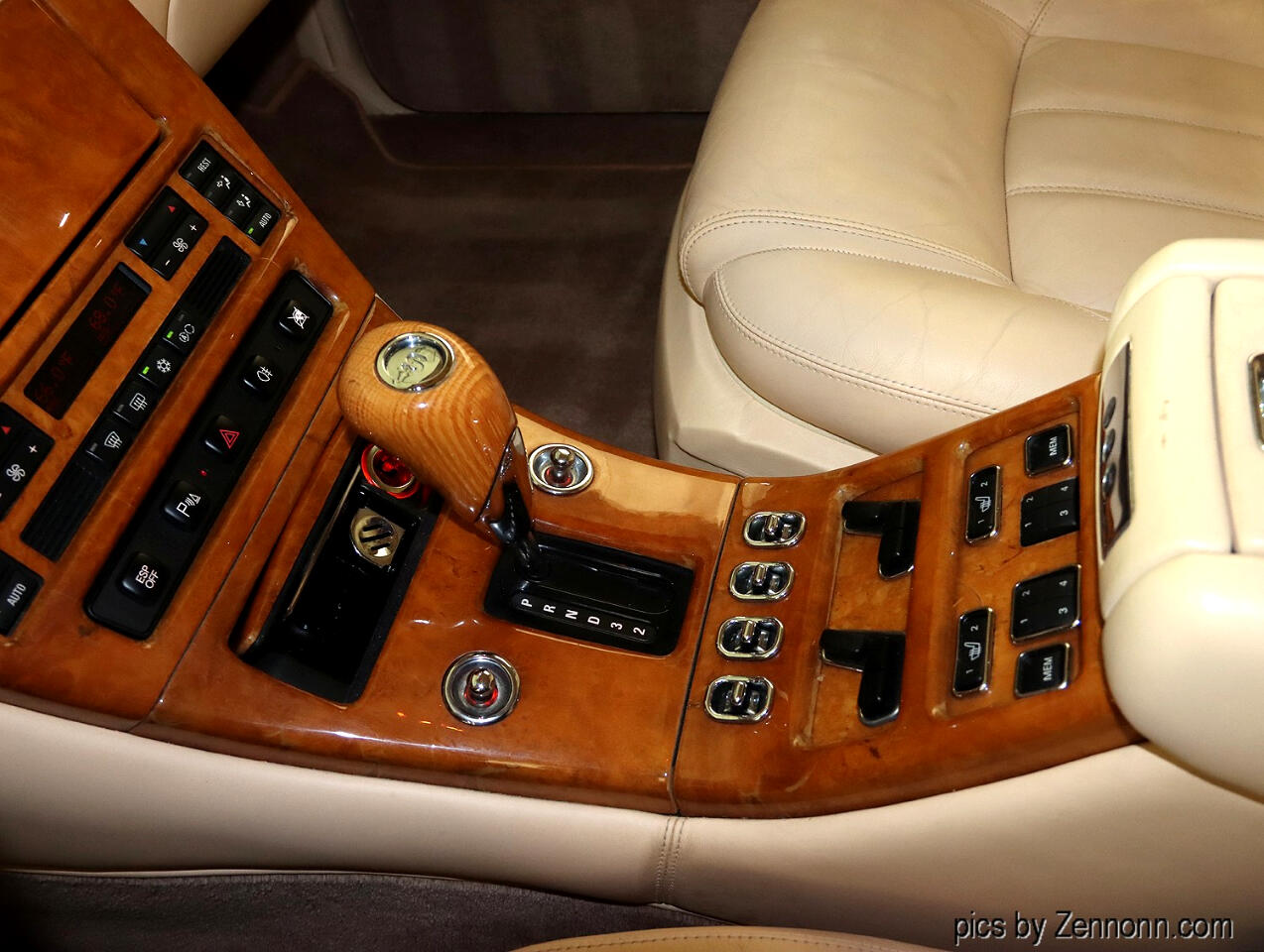 Bentley Arnage 4dr Sdn RL 2003 Bentley Arnage 4dr Sdn RL 2003