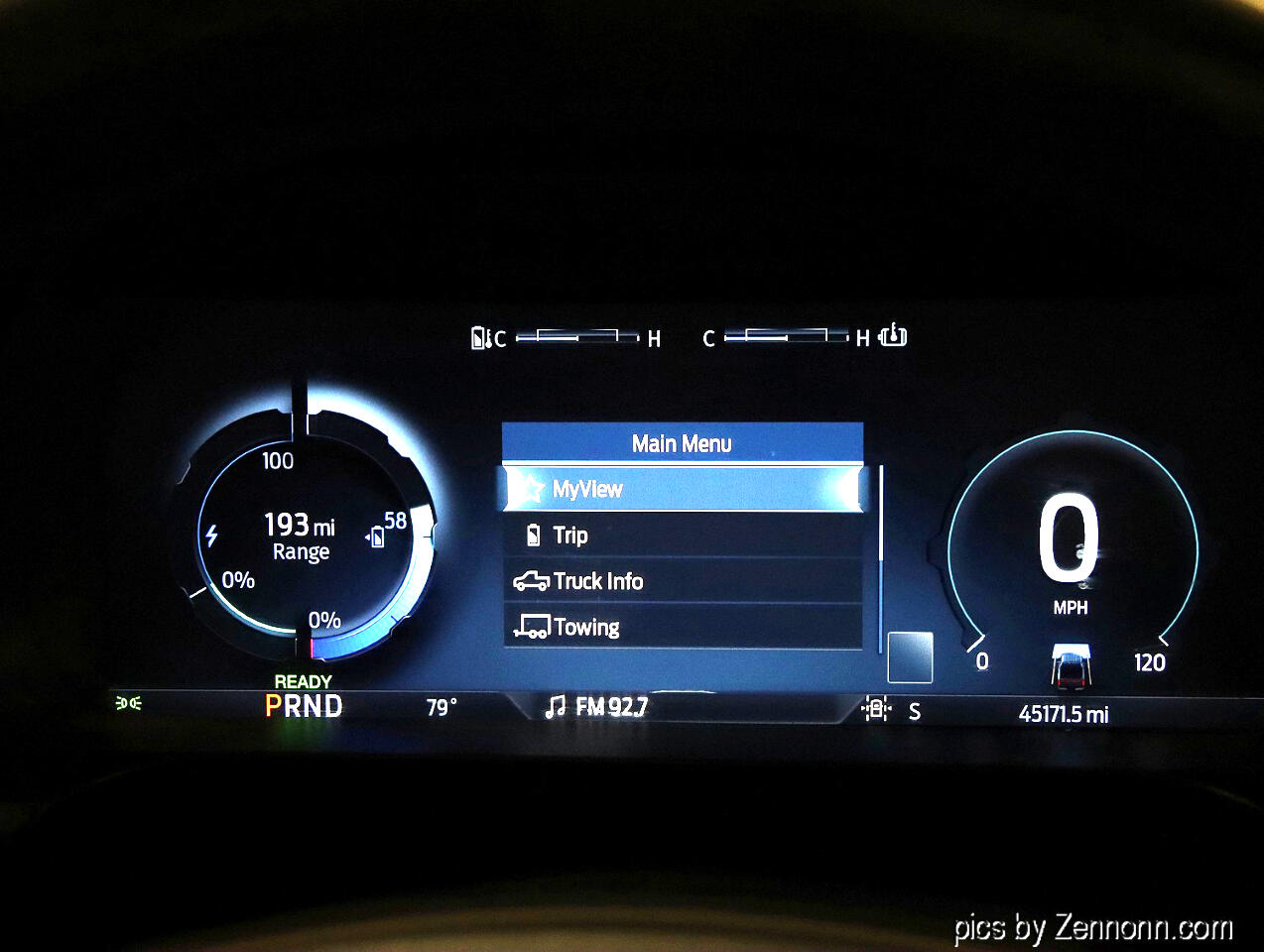 2022 Ford F-150 Lightning Platinum photo 13
