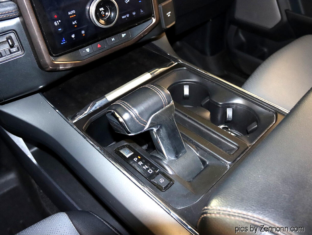 2022 Ford F-150 Lightning Platinum photo 20