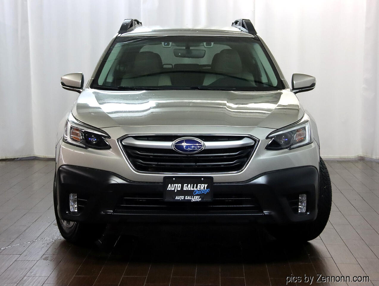 2020 Subaru Outback Premium photo 4