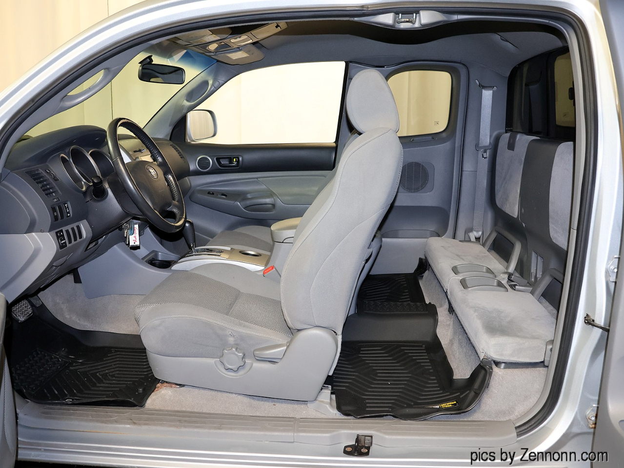 Toyota Tacoma Access 128" V6 Auto 4WD (Natl) 2005