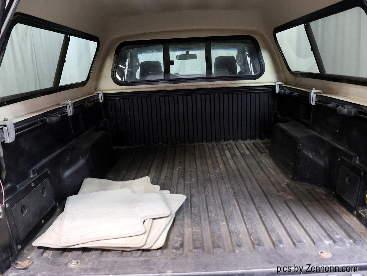 Toyota Tacoma Access 128" V6 Auto 4WD (Natl) 2005