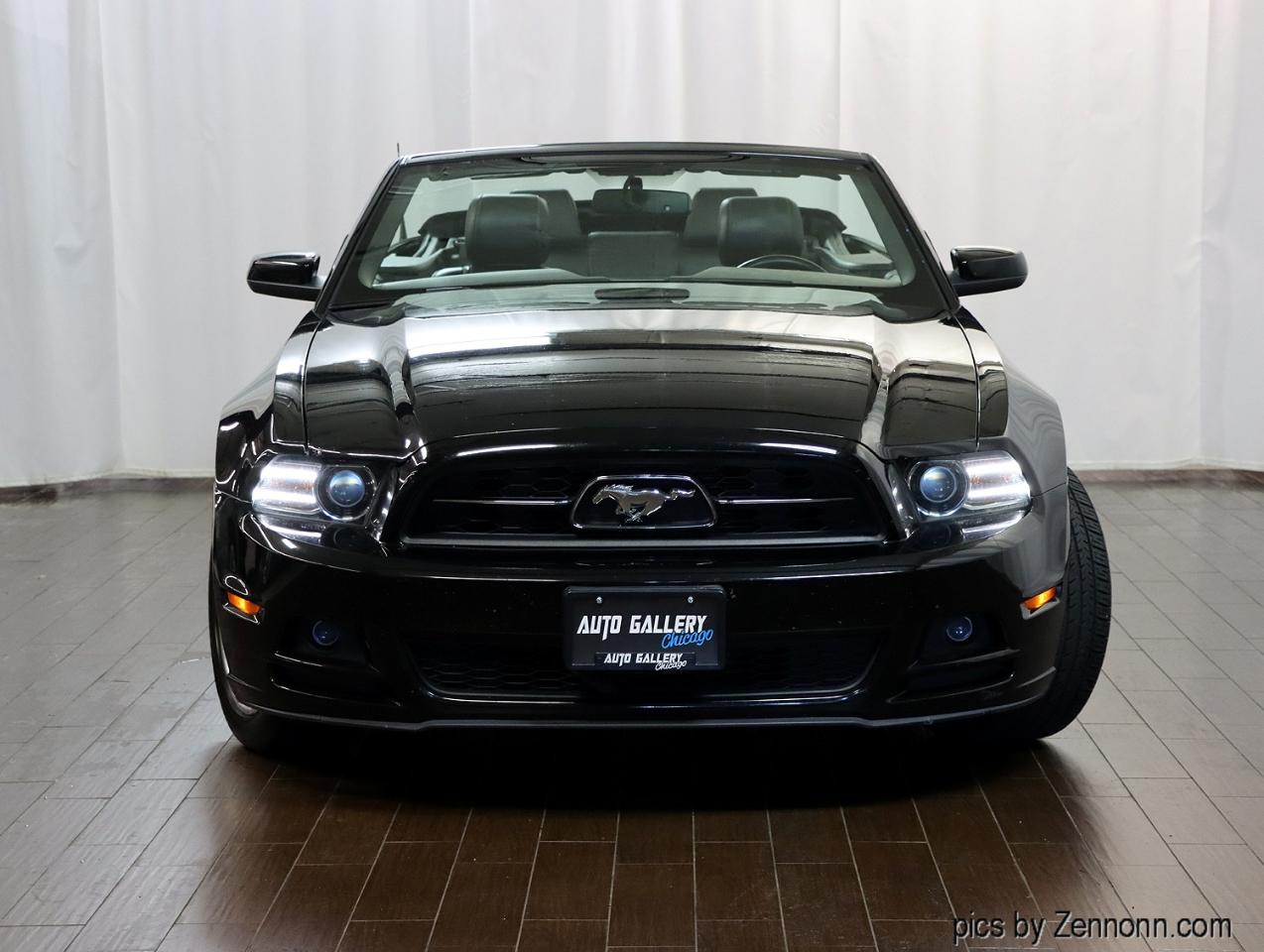 Ford Mustang 2dr Conv V6 2014