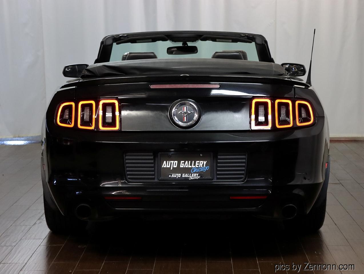 Ford Mustang 2dr Conv V6 2014