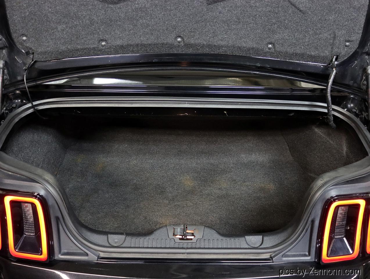 Ford Mustang 2dr Conv V6 2014