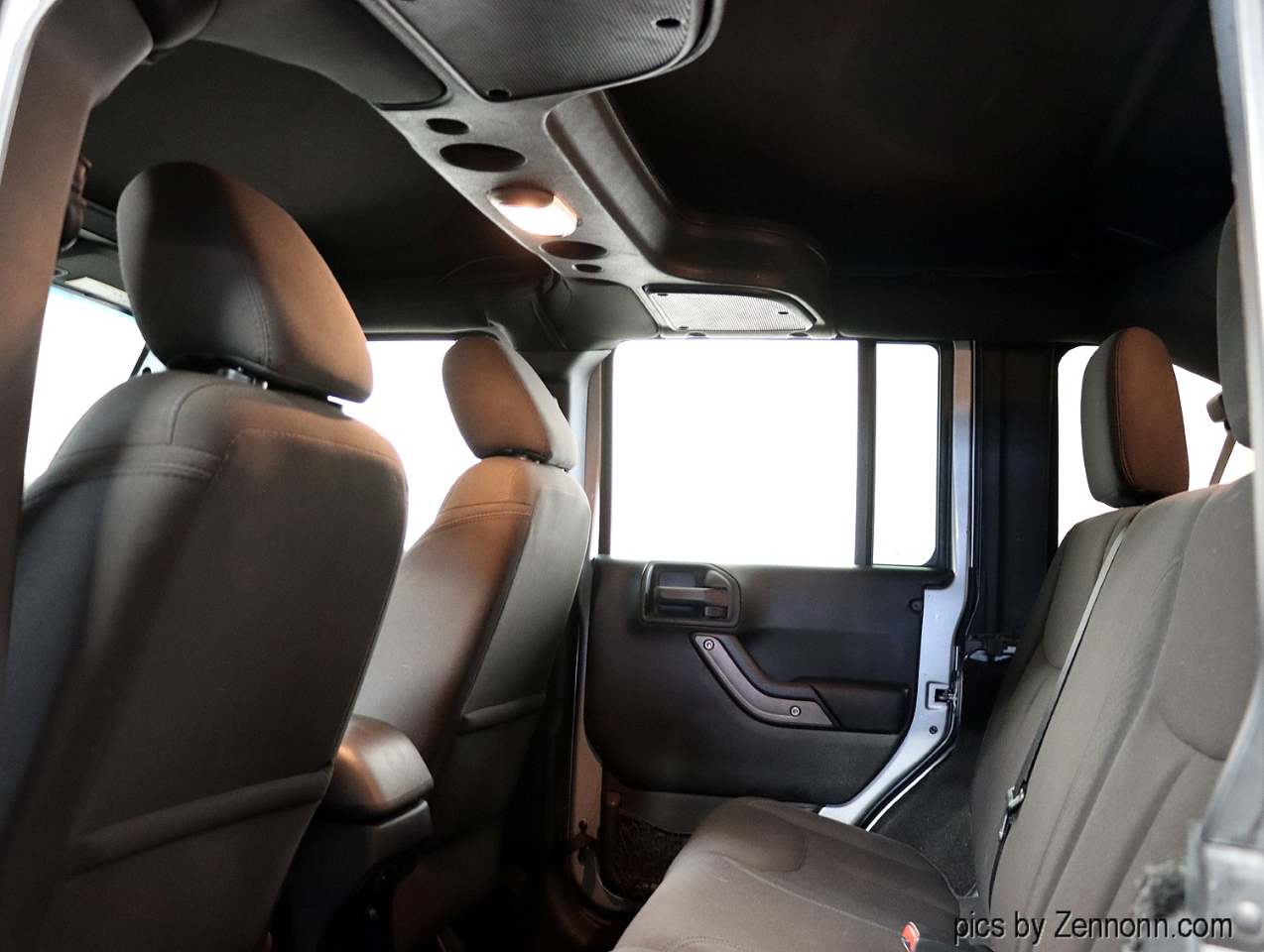 Jeep Wrangler Unlimited 4WD 4dr Sport 2016 Jeep Wrangler Unlimited 4WD 4dr Sport 2016