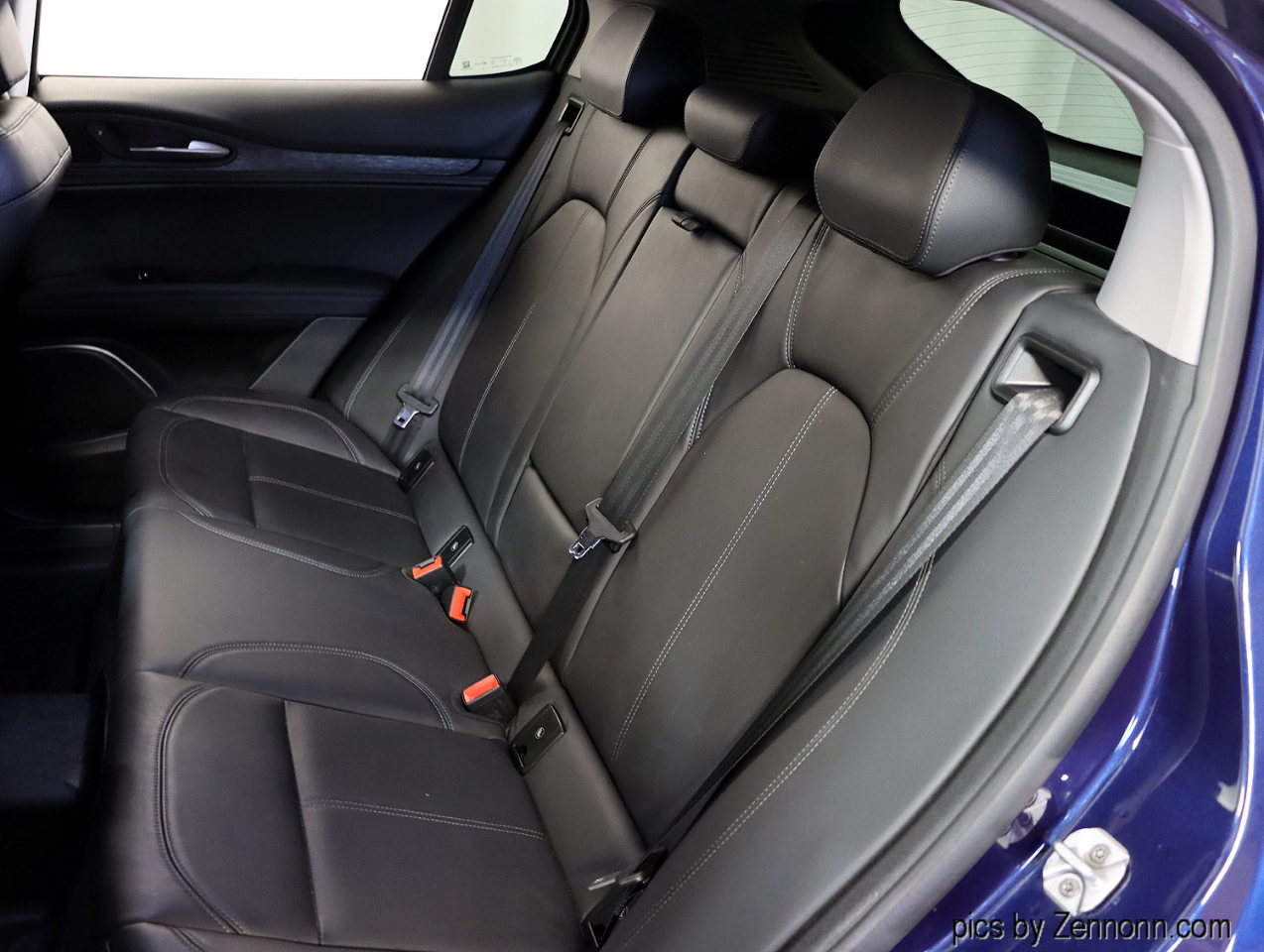 Alfa Romeo Stelvio AWD 2019 Alfa Romeo Stelvio AWD 2019