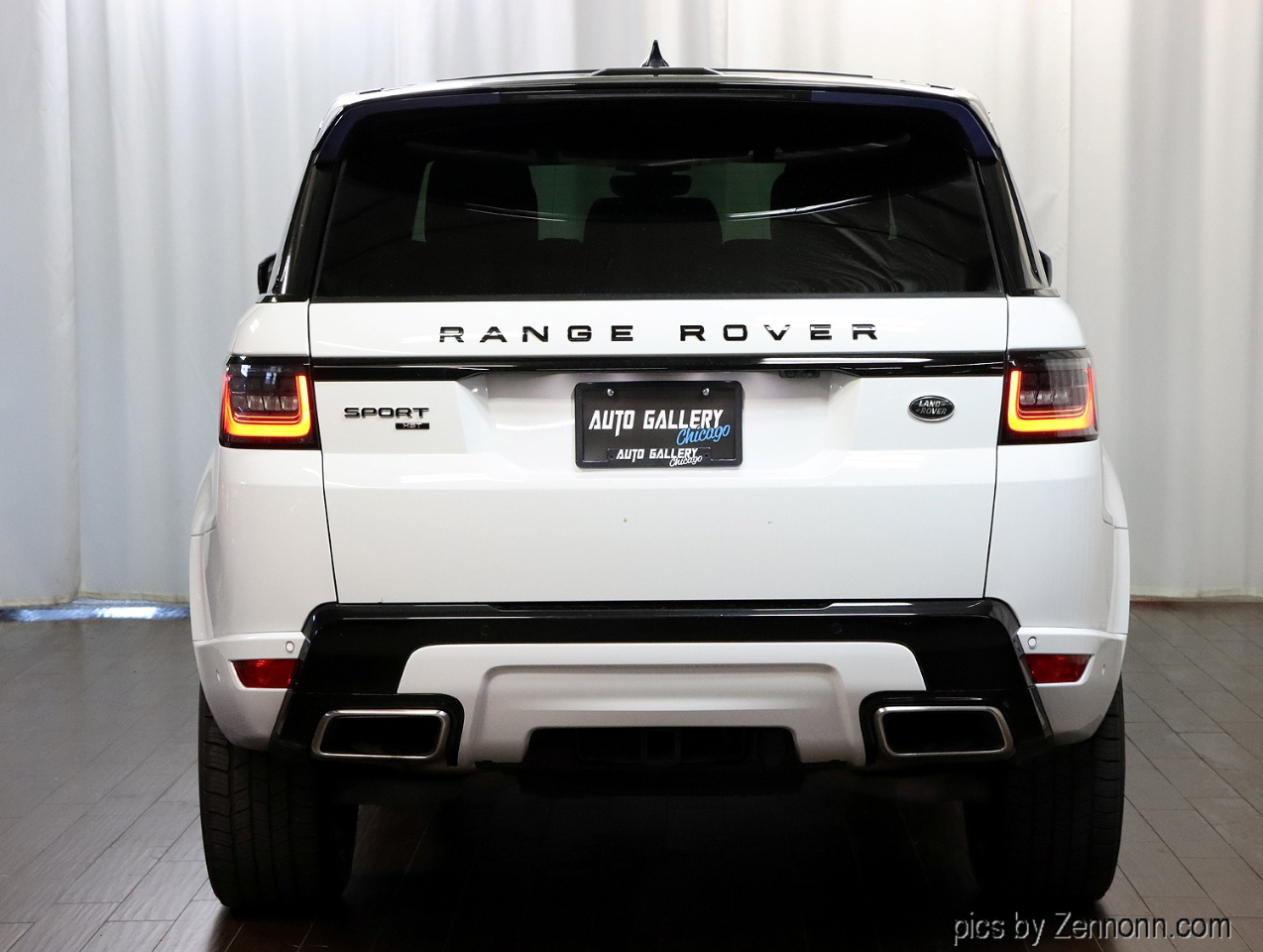 2021 Land Rover Range Rover Sport HSE Westminster Edition photo 3