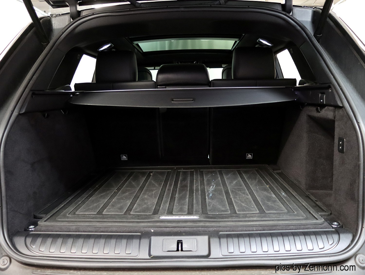2021 Land Rover Range Rover Sport HSE Westminster Edition photo 28