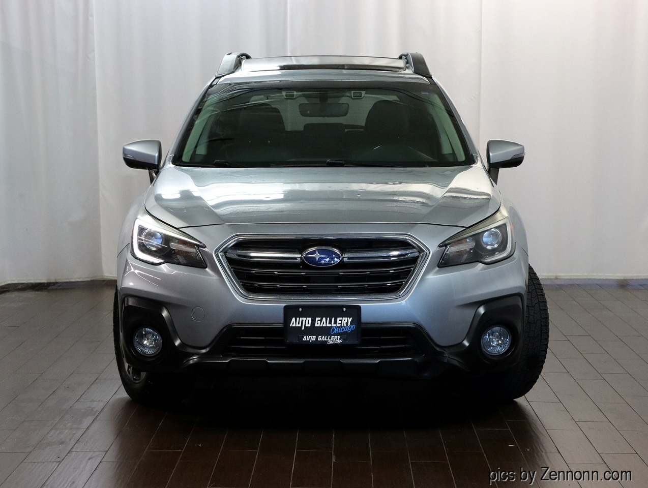 2019 Subaru Outback Limited photo 4