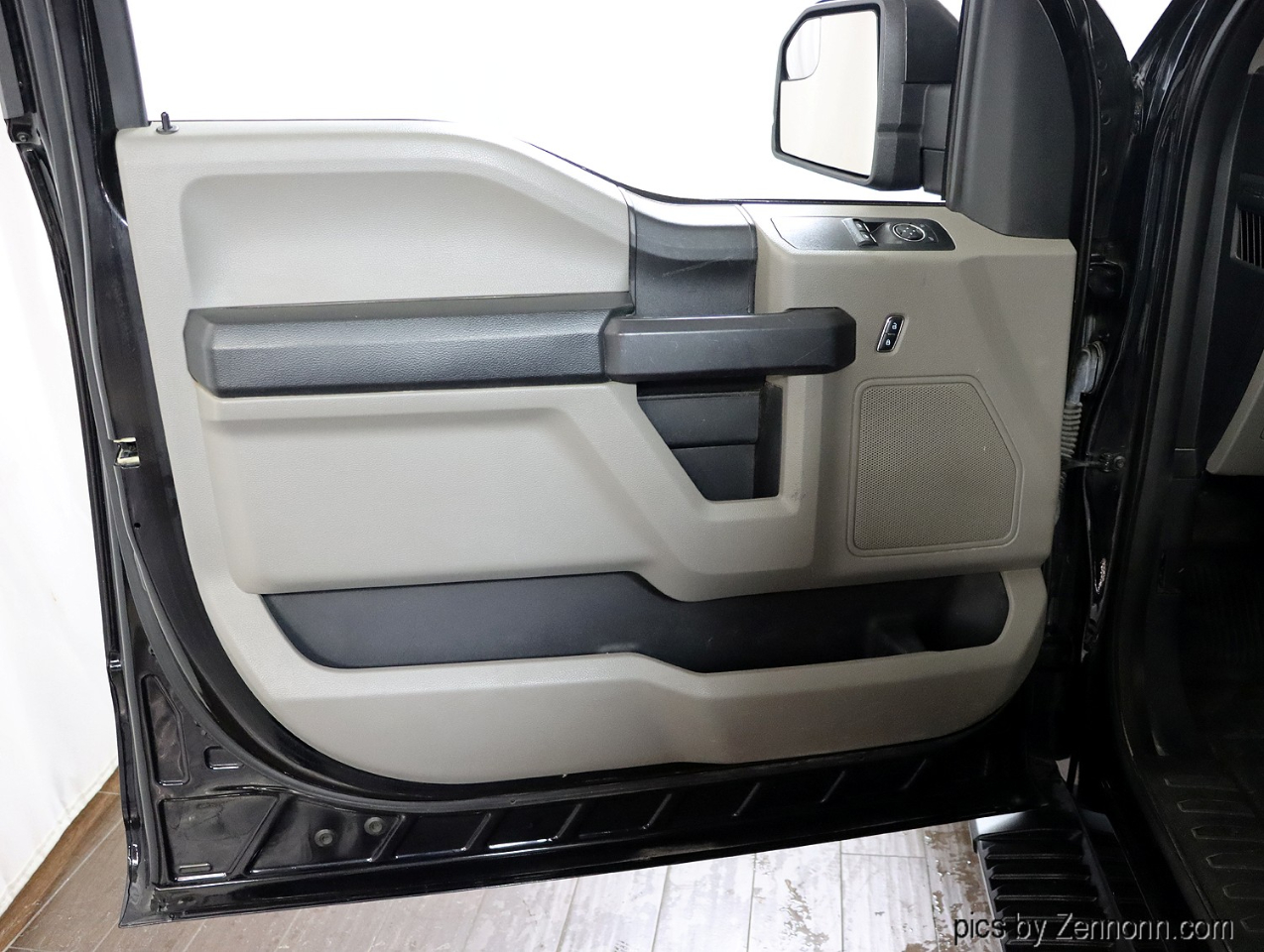 Ford F-150 XL 4WD 2018 Ford F-150 XL 4WD 2018