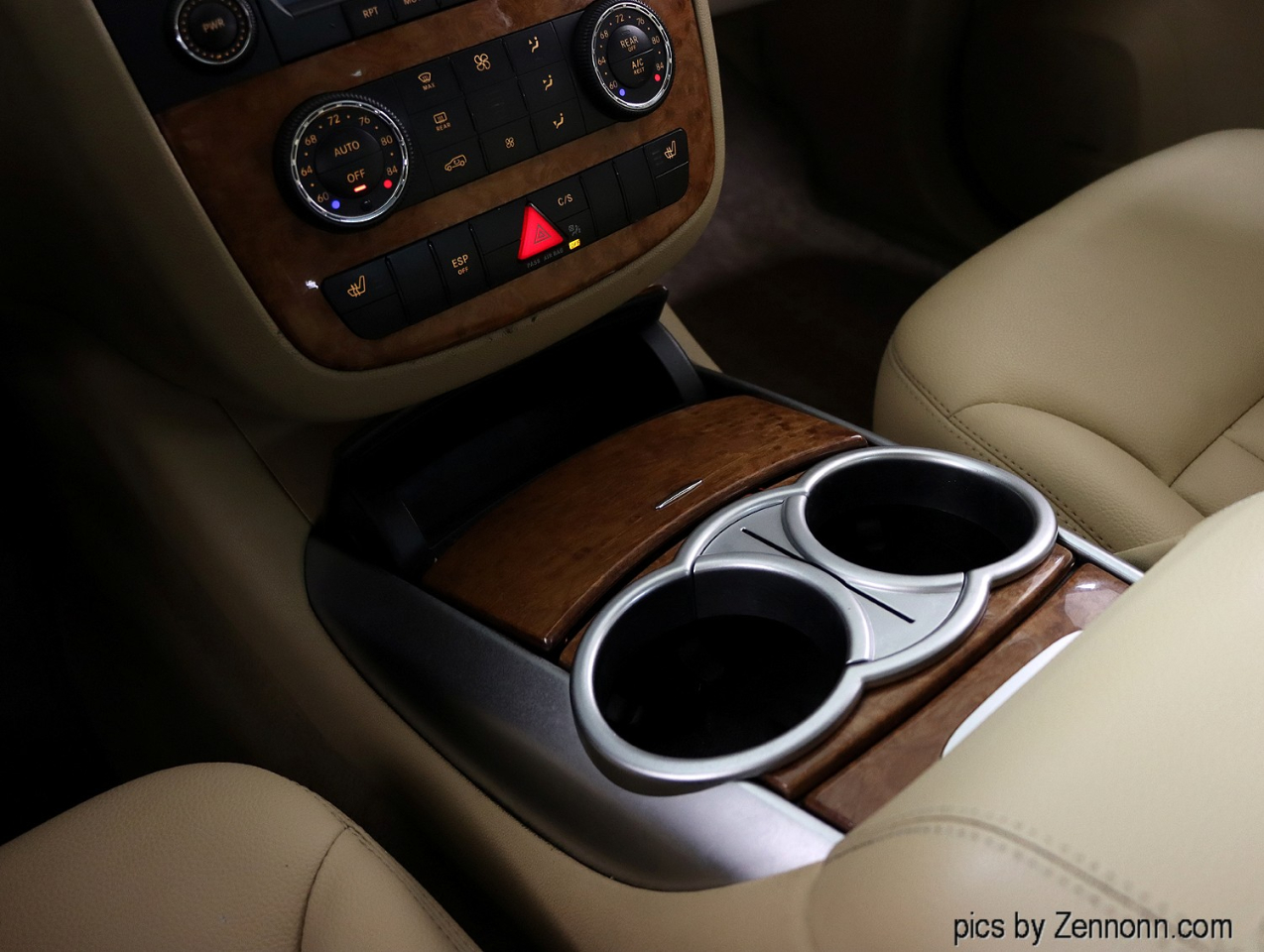 Mercedes-Benz R-Class 4MATIC 4dr 3.5L 2007 Mercedes-Benz R-Class 4MATIC 4dr 3.5L 2007