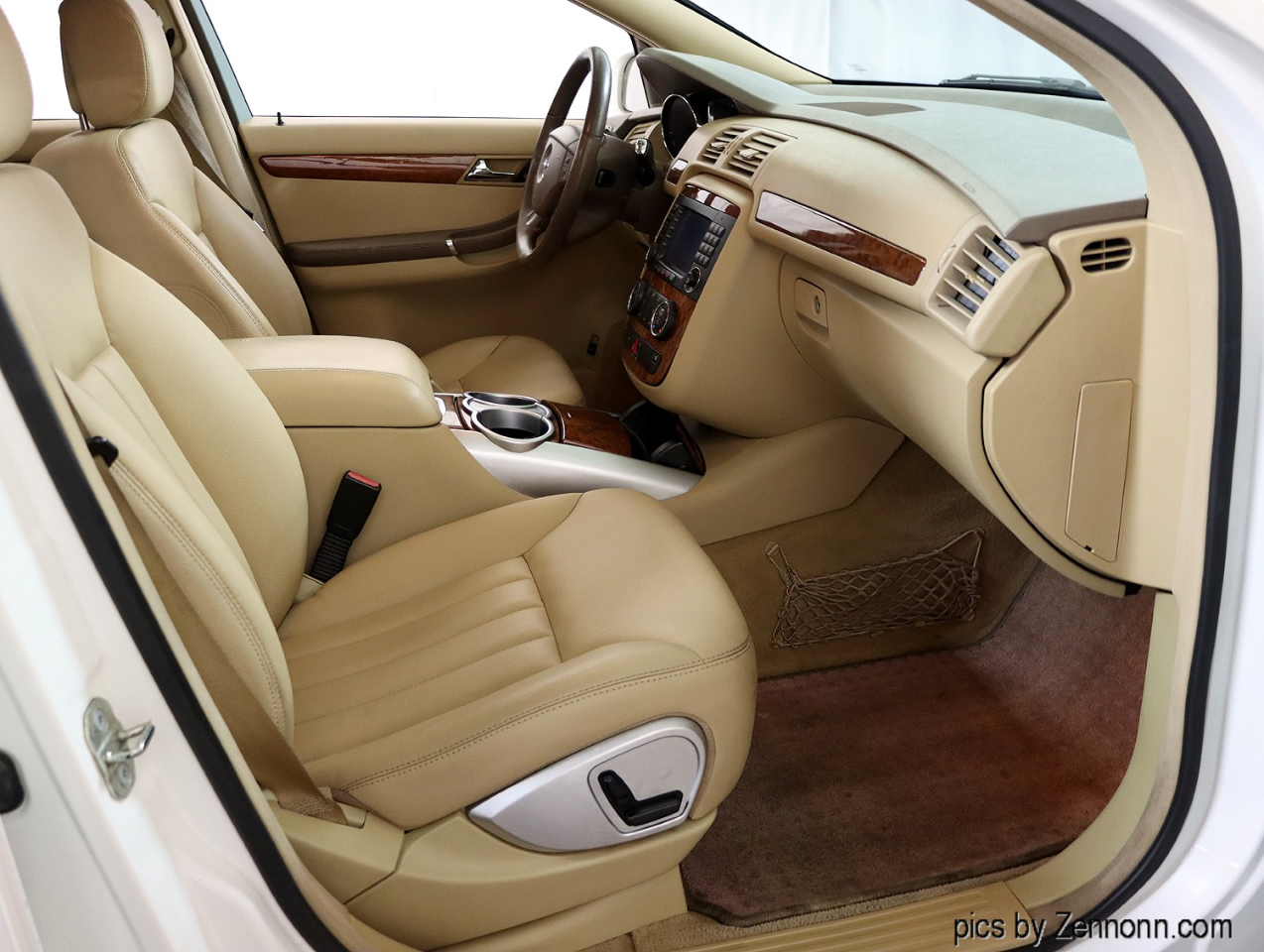 Mercedes-Benz R-Class 4MATIC 4dr 3.5L 2007 Mercedes-Benz R-Class 4MATIC 4dr 3.5L 2007