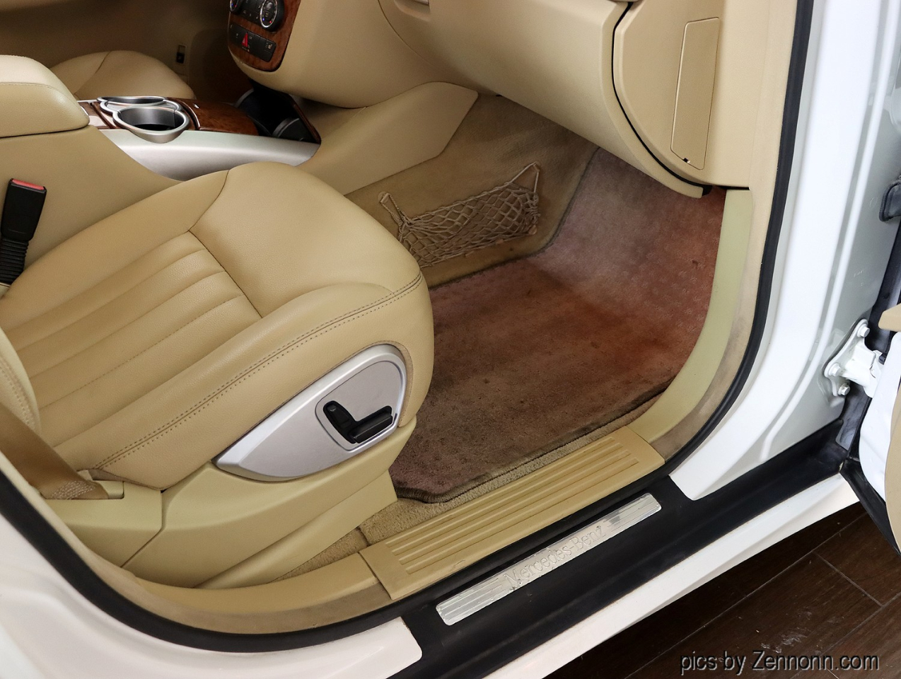 Mercedes-Benz R-Class 4MATIC 4dr 3.5L 2007 Mercedes-Benz R-Class 4MATIC 4dr 3.5L 2007