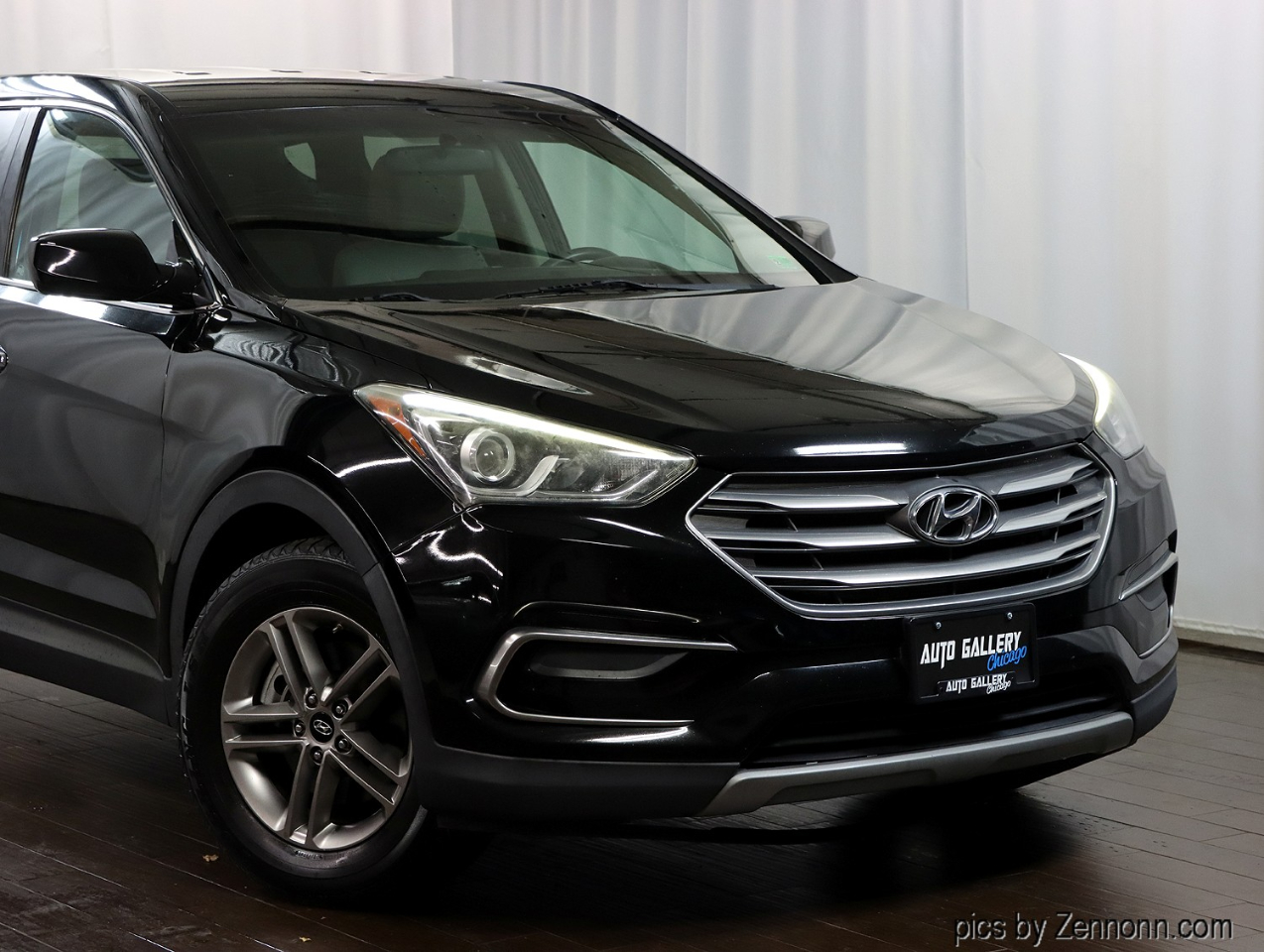 Hyundai Santa Fe Sport 2.4L Auto AWD 2017 Hyundai Santa Fe Sport 2.4L Auto AWD 2017