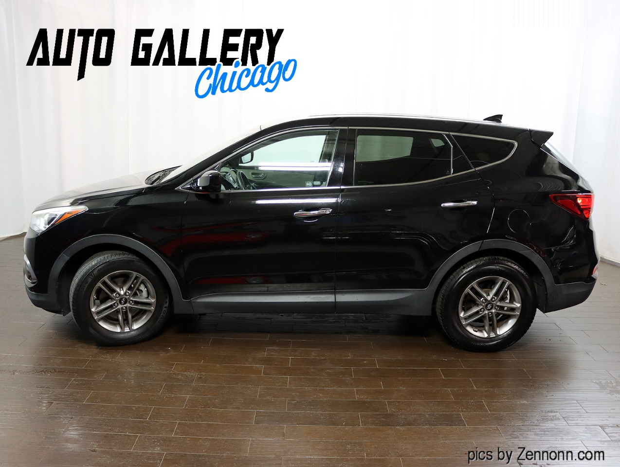 Hyundai Santa Fe Sport 2.4L Auto AWD 2017 Hyundai Santa Fe Sport 2.4L Auto AWD 2017