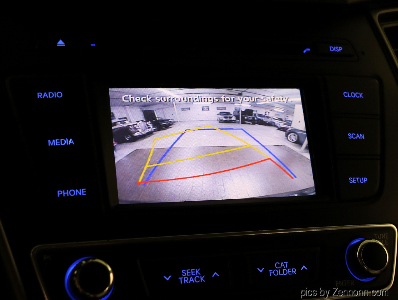 Hyundai Santa Fe Sport 2.4L Auto AWD 2017 Hyundai Santa Fe Sport 2.4L Auto AWD 2017