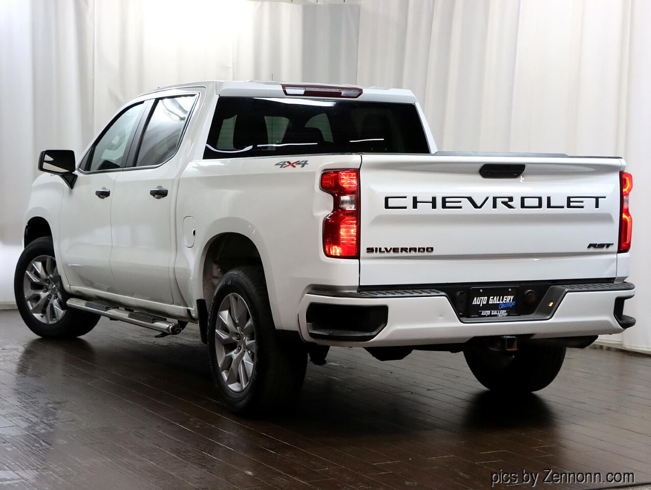 Chevrolet Silverado 1500 4WD Crew Cab 147" Custom 2021