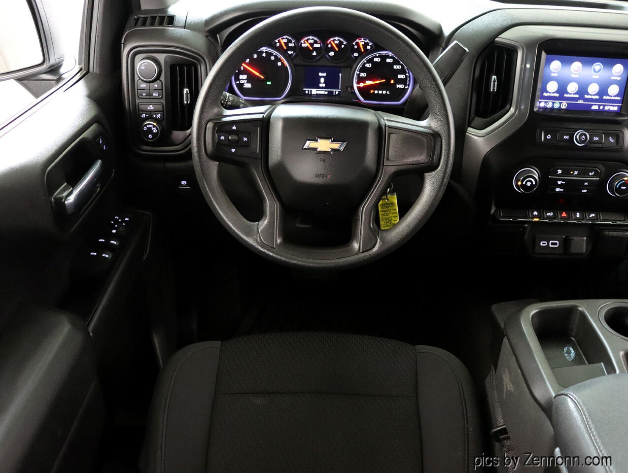 Chevrolet Silverado 1500 4WD Crew Cab 147" Custom 2021