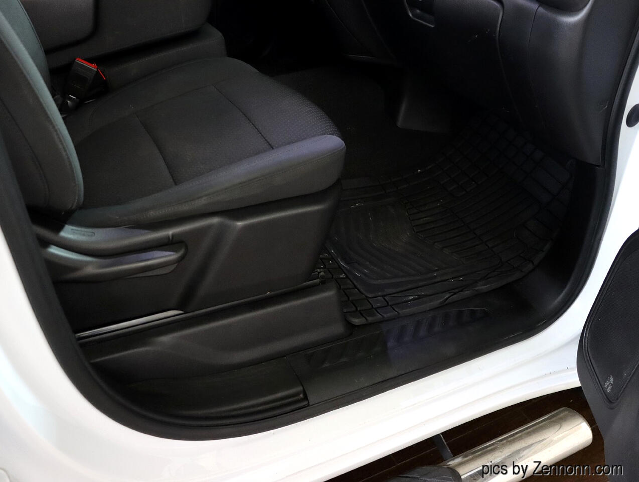 Chevrolet Silverado 1500 4WD Crew Cab 147" Custom 2021