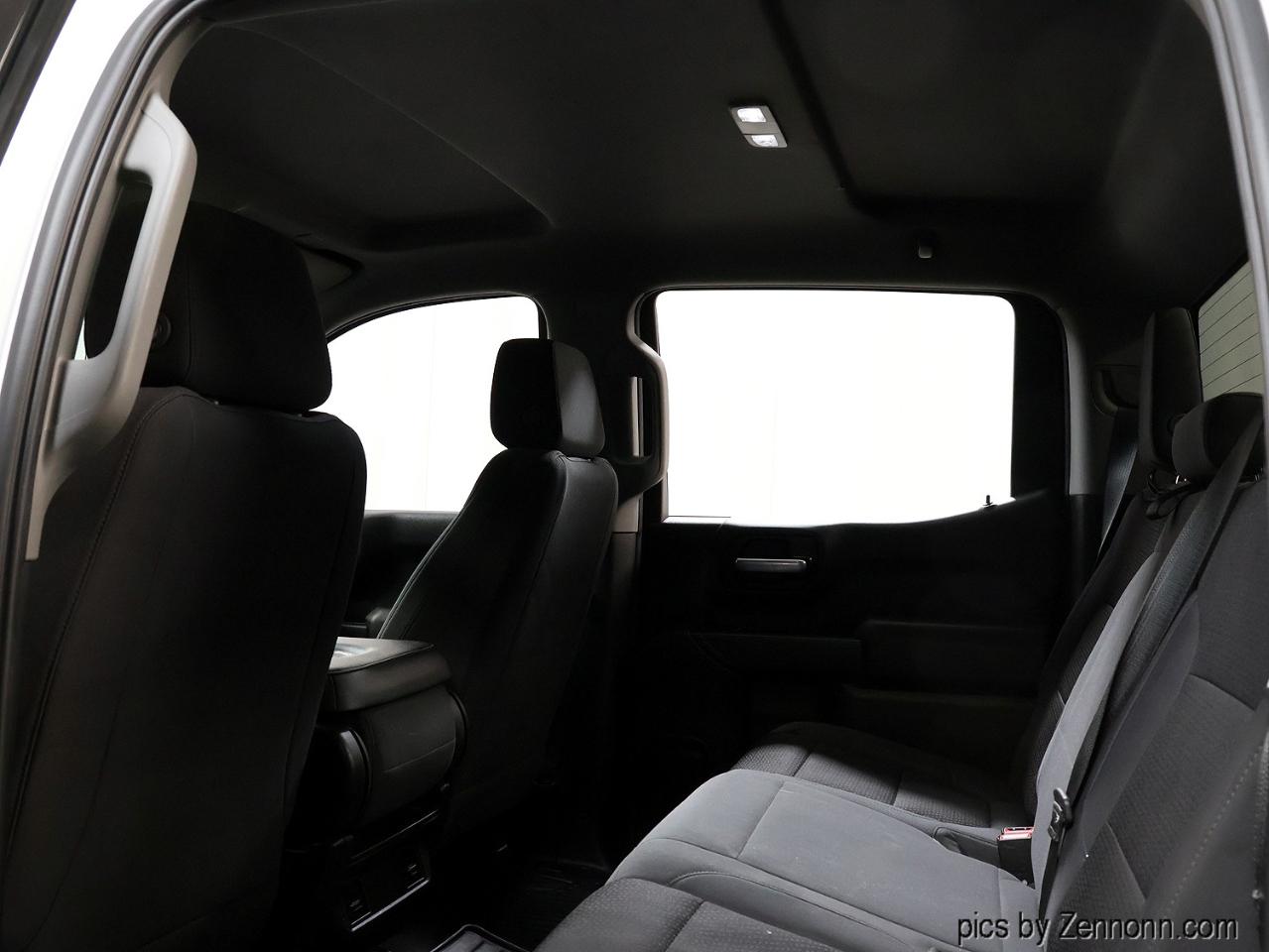 Chevrolet Silverado 1500 4WD Crew Cab 147" Custom 2021