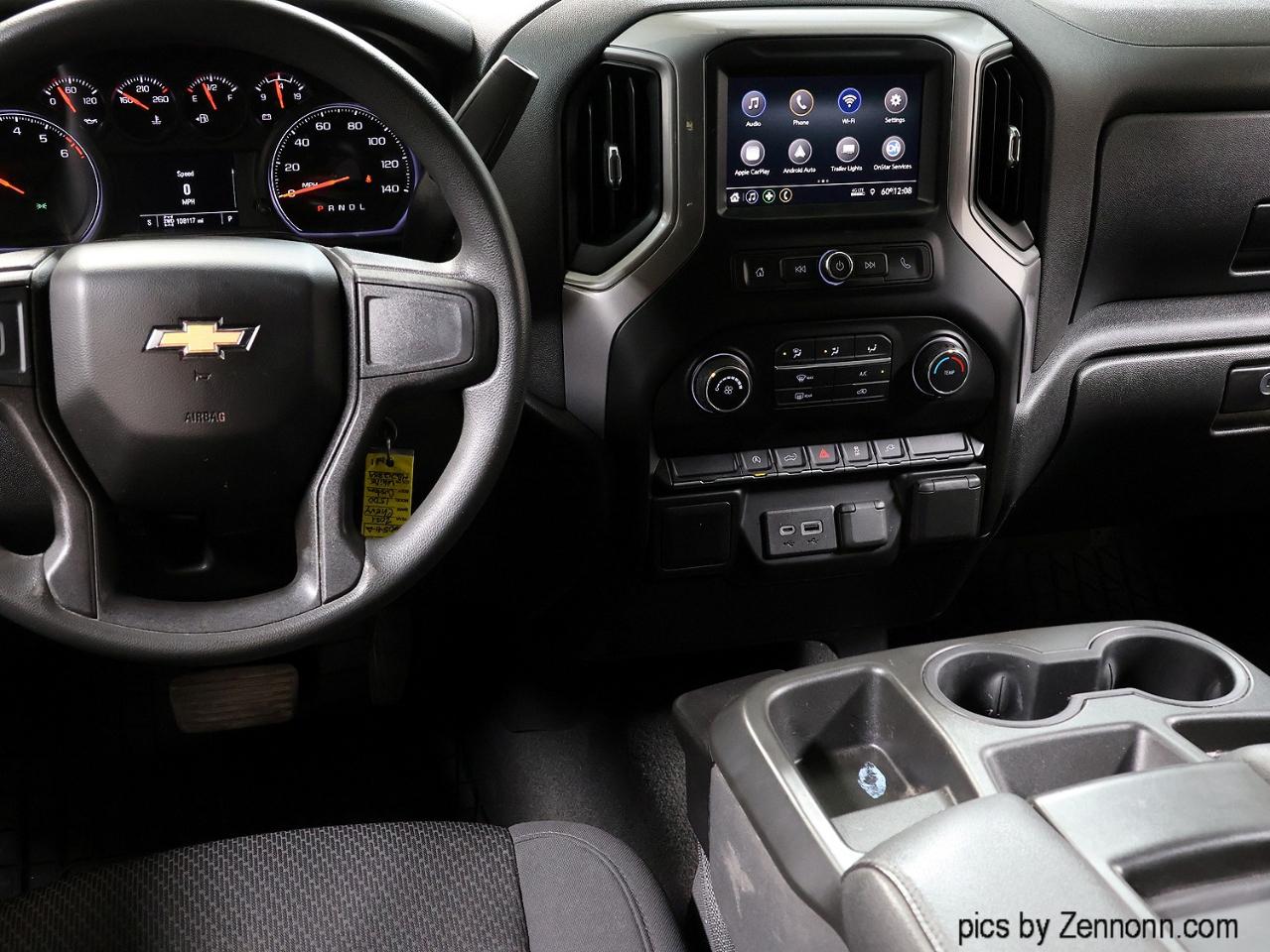 Chevrolet Silverado 1500 4WD Crew Cab 147" Custom 2021