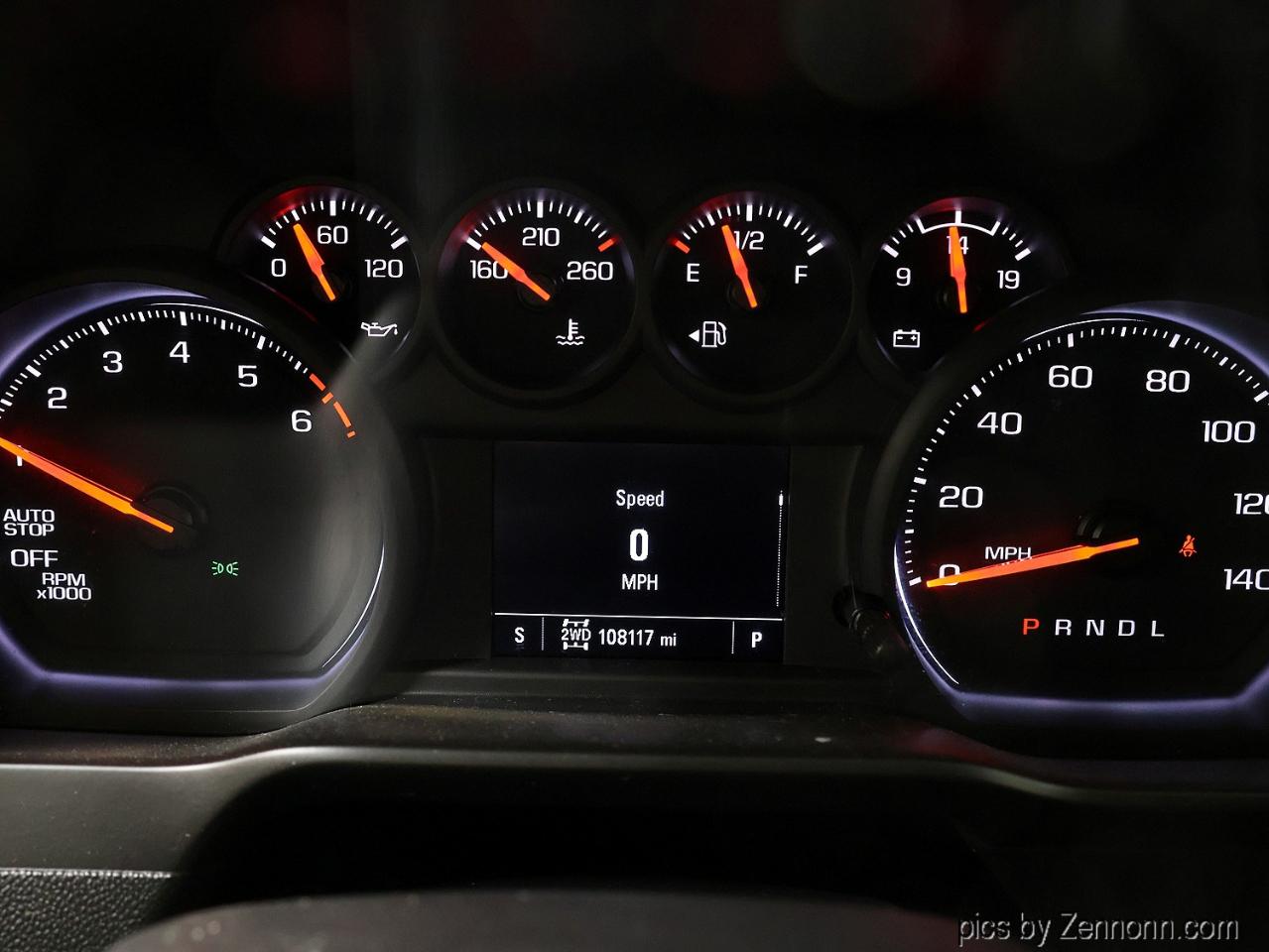 Chevrolet Silverado 1500 4WD Crew Cab 147" Custom 2021