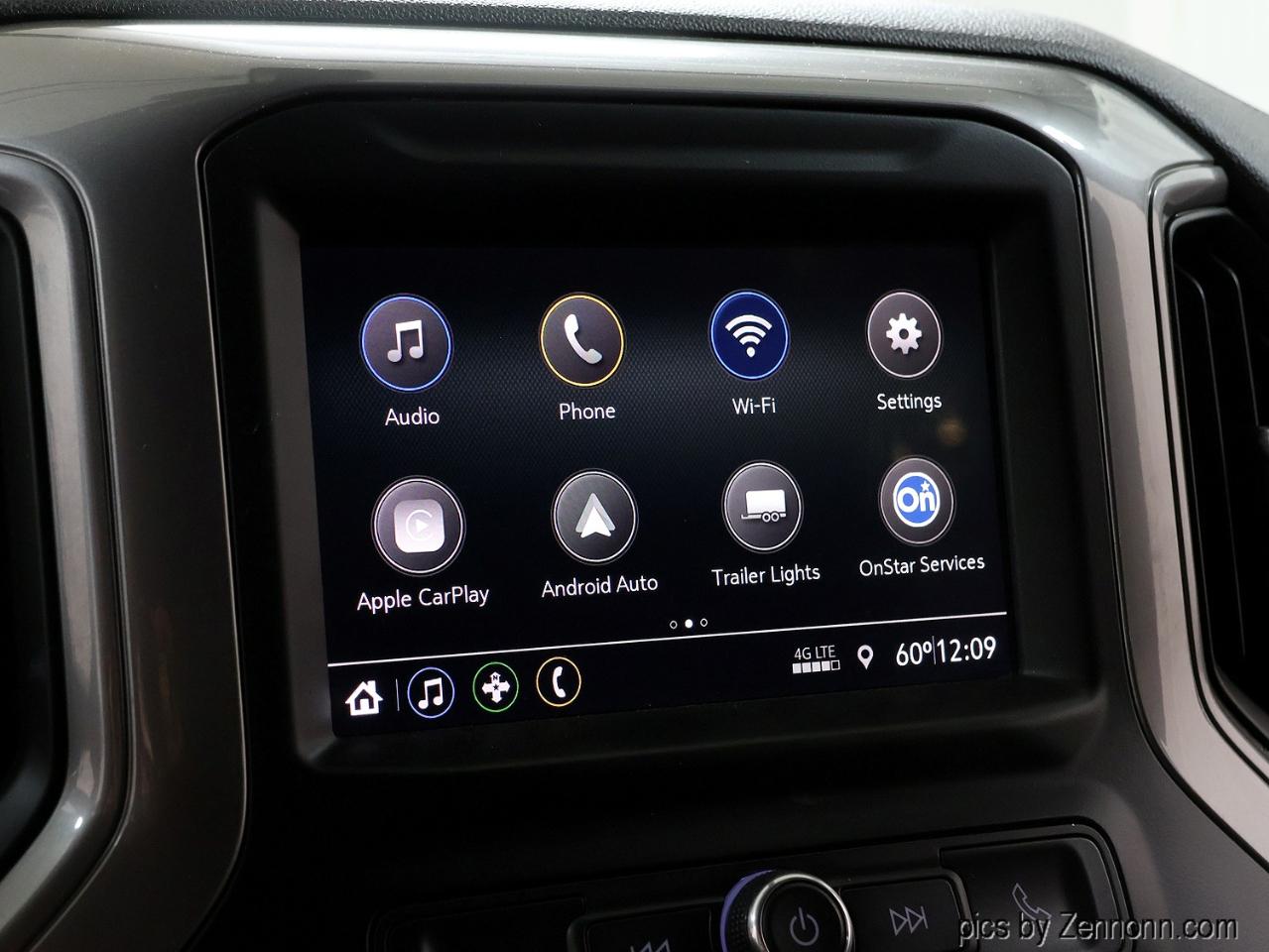 Chevrolet Silverado 1500 4WD Crew Cab 147" Custom 2021