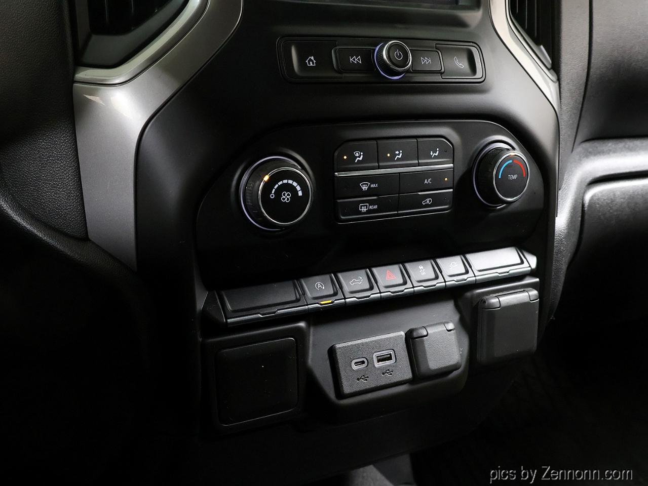 Chevrolet Silverado 1500 4WD Crew Cab 147" Custom 2021