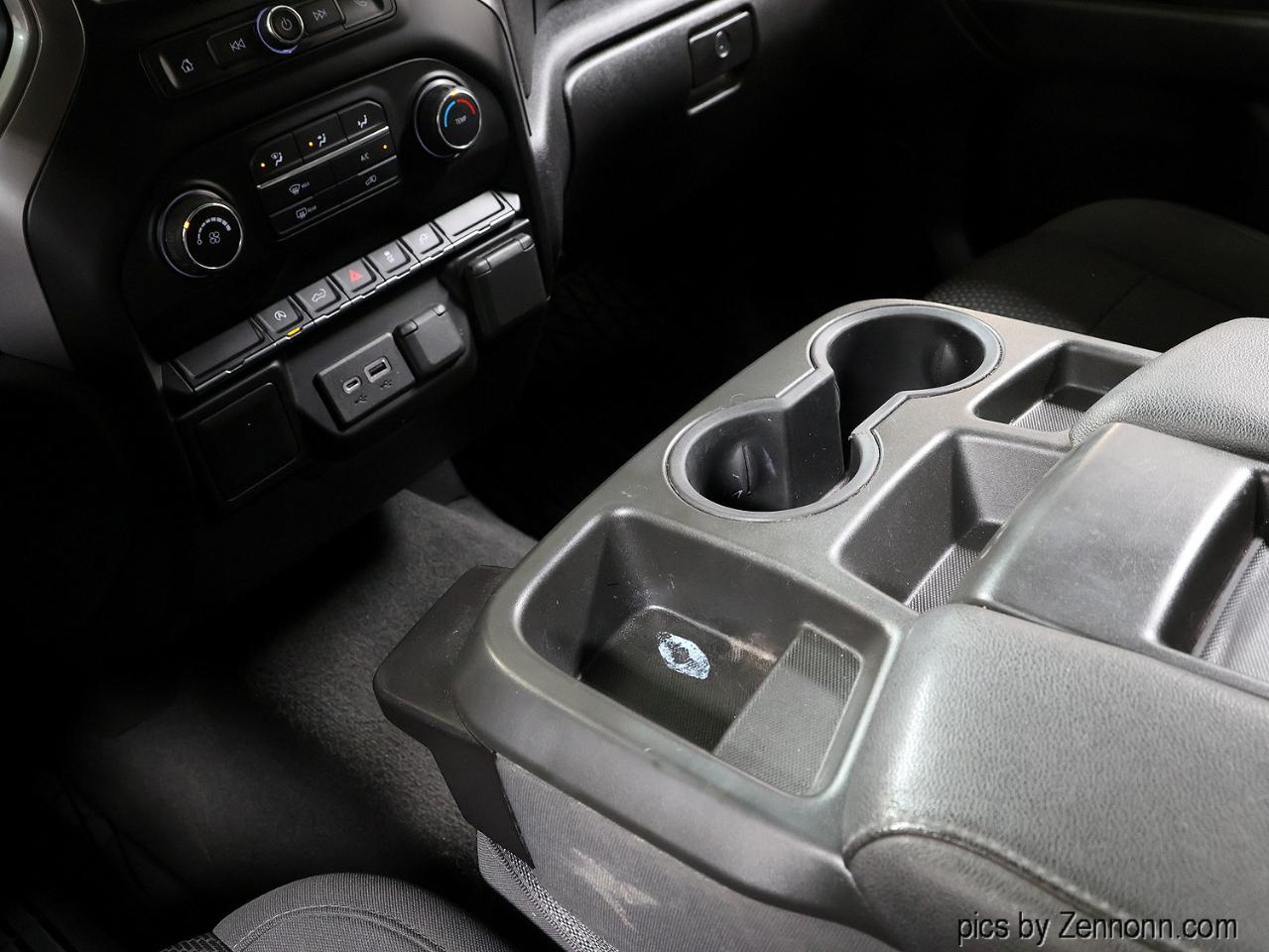 Chevrolet Silverado 1500 4WD Crew Cab 147" Custom 2021