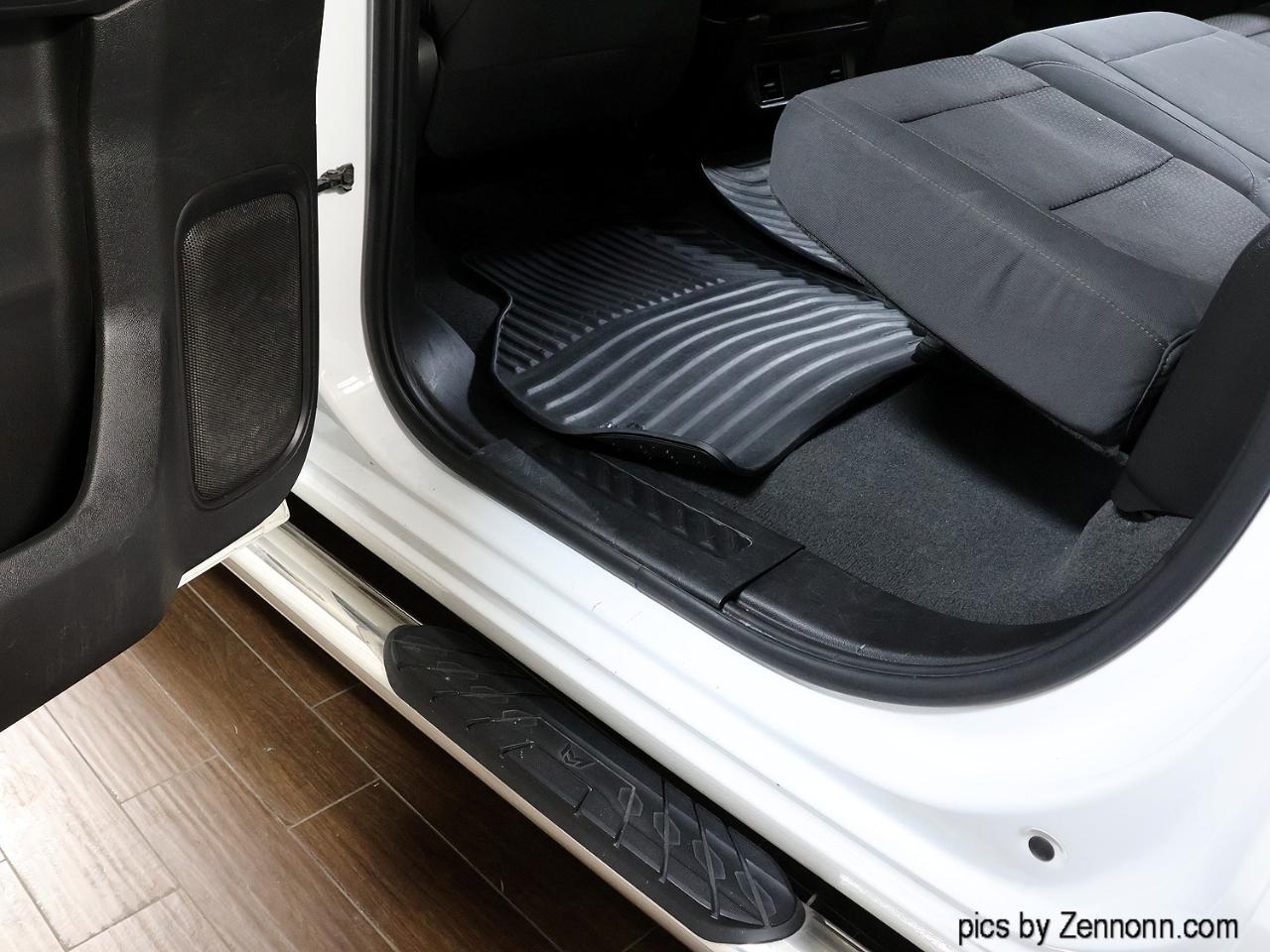 Chevrolet Silverado 1500 4WD Crew Cab 147" Custom 2021