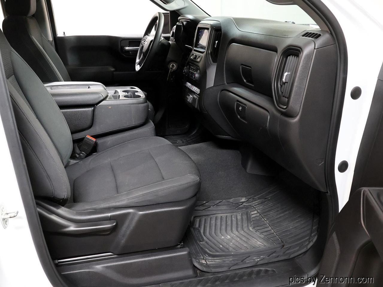 Chevrolet Silverado 1500 4WD Crew Cab 147" Custom 2021