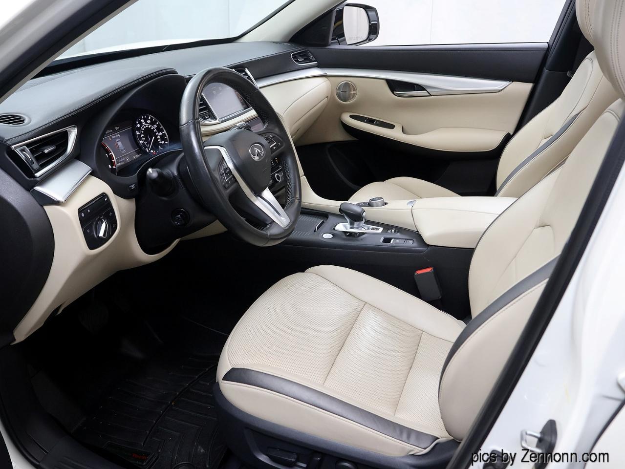 Infiniti QX50 ESSENTIAL AWD 2019
