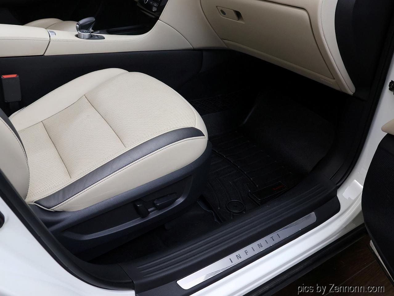 Infiniti QX50 ESSENTIAL AWD 2019