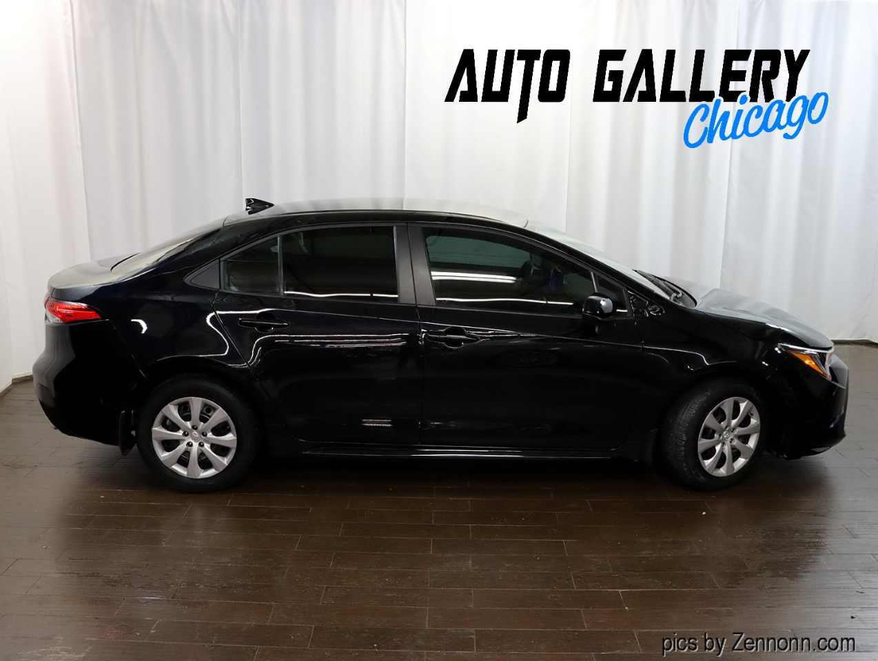 Toyota Corolla LE CVT (Natl) 2025