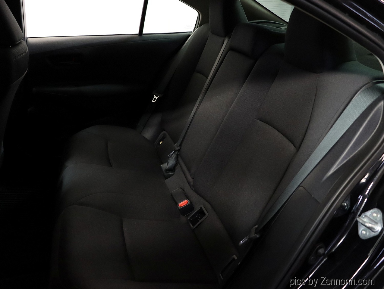 Toyota Corolla LE CVT (Natl) 2025