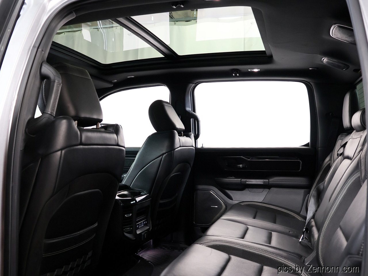 RAM 1500 TRX 4x4 Crew Cab 5'7" Box 2021