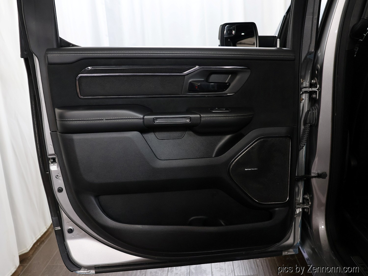 RAM 1500 TRX 4x4 Crew Cab 5'7" Box 2021