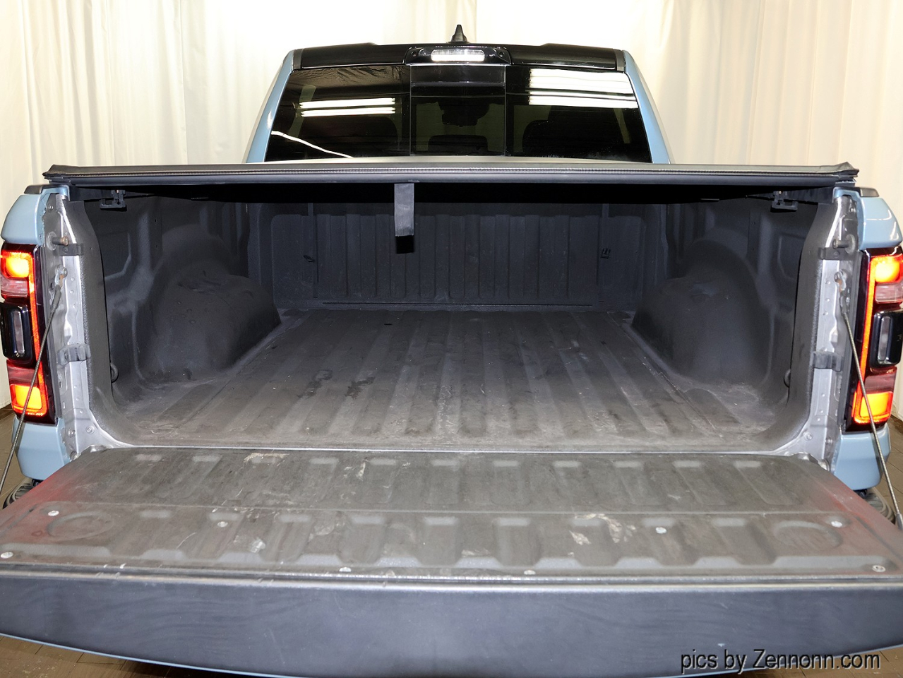 RAM 1500 TRX 4x4 Crew Cab 5'7" Box 2021