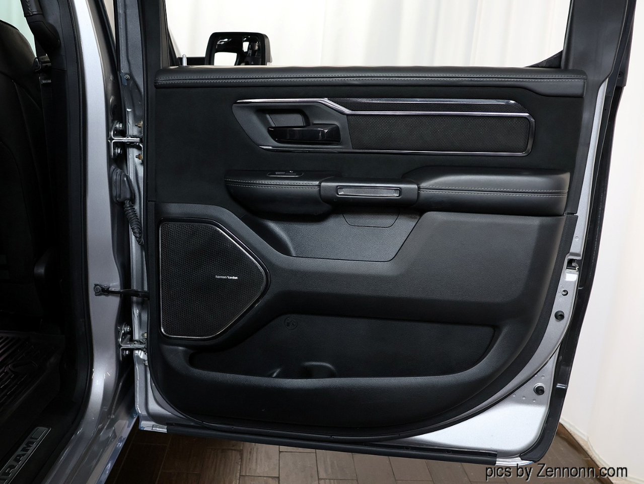 RAM 1500 TRX 4x4 Crew Cab 5'7" Box 2021